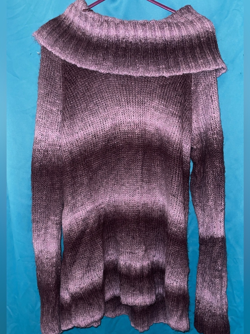 Covington neck sweater